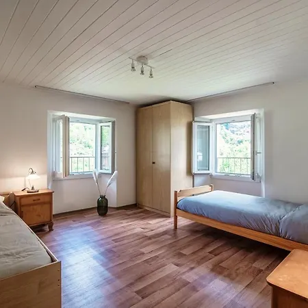 Stela - Rustic House In The Heart Of The Leventina Apartment Lavorgo Exterior photo