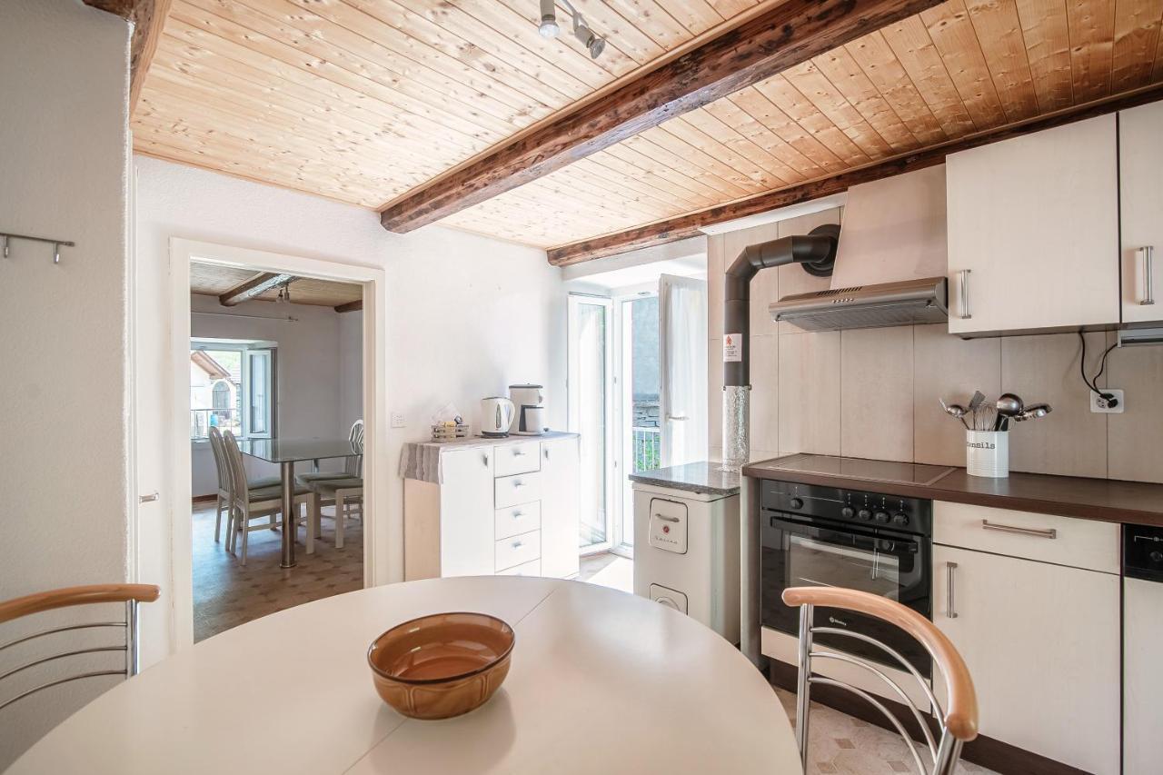 Apartment Stela - Rustic House In The Heart Of The Leventina *